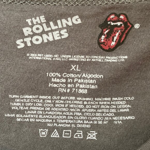 Rolling Stones T shirt with Red Crystals - Size Women's XL - Picture 9 of 10